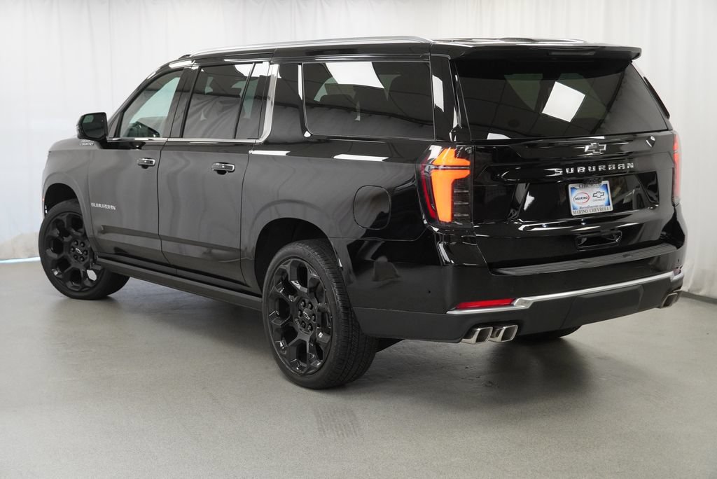 New 2026 Chevrolet Suburban High Country AWD/4WD image 5
