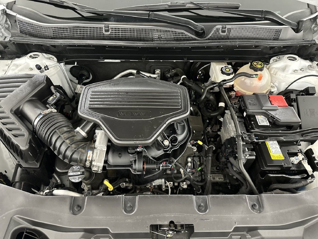 Used 2024 Chevrolet Blazer LT w/ LPO, Floor Liner Package FWD image 32