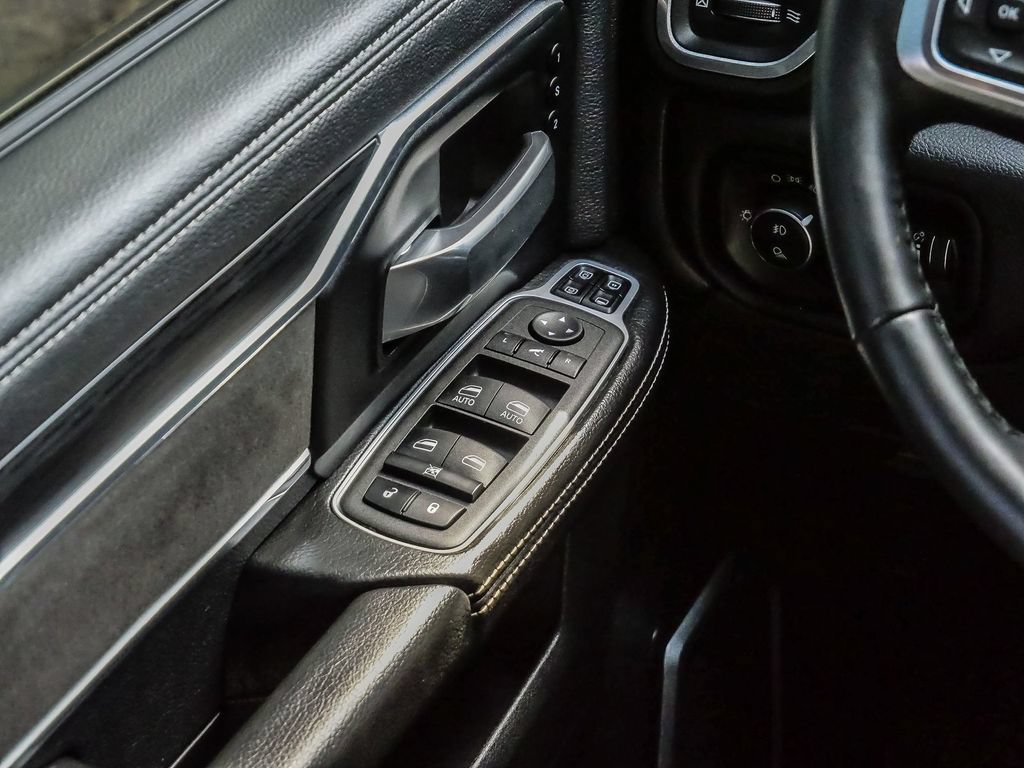 Used 2024 RAM 2500 Laramie w/ Sport Appearance Package AWD/4WD image 36