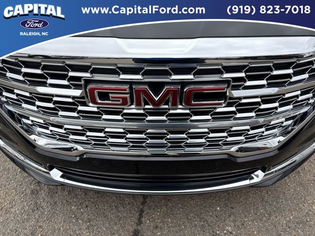 Used 2022 GMC Terrain Denali image 10
