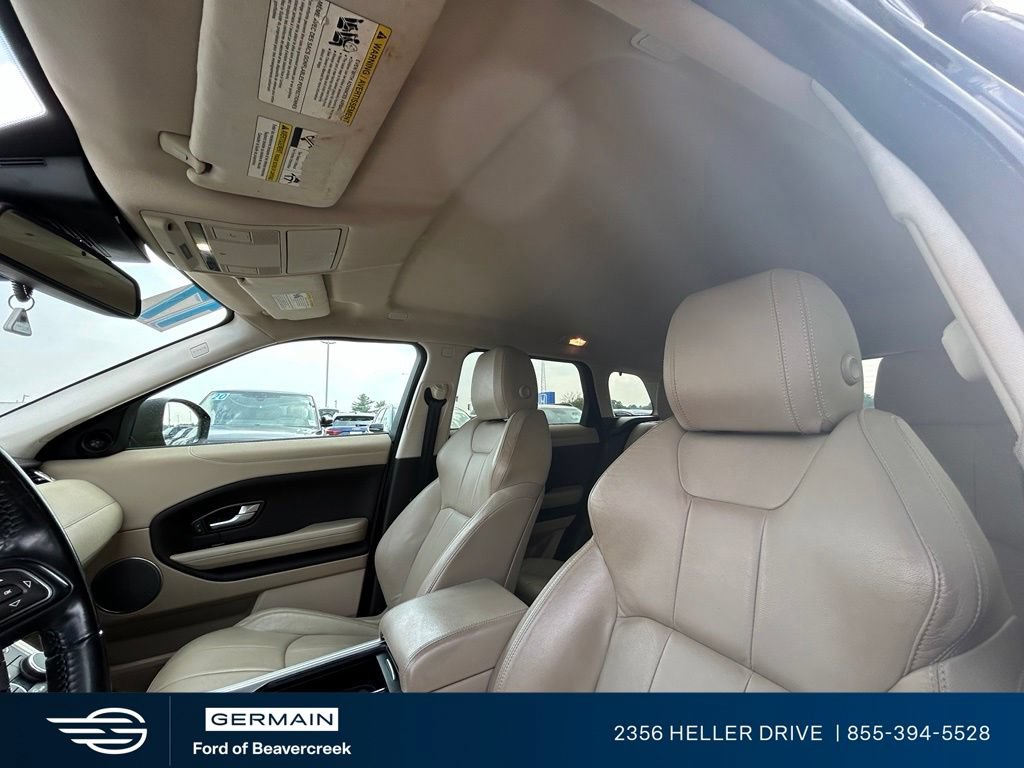 Used 2017 Land Rover Range Rover Evoque SE AWD/4WD image 16