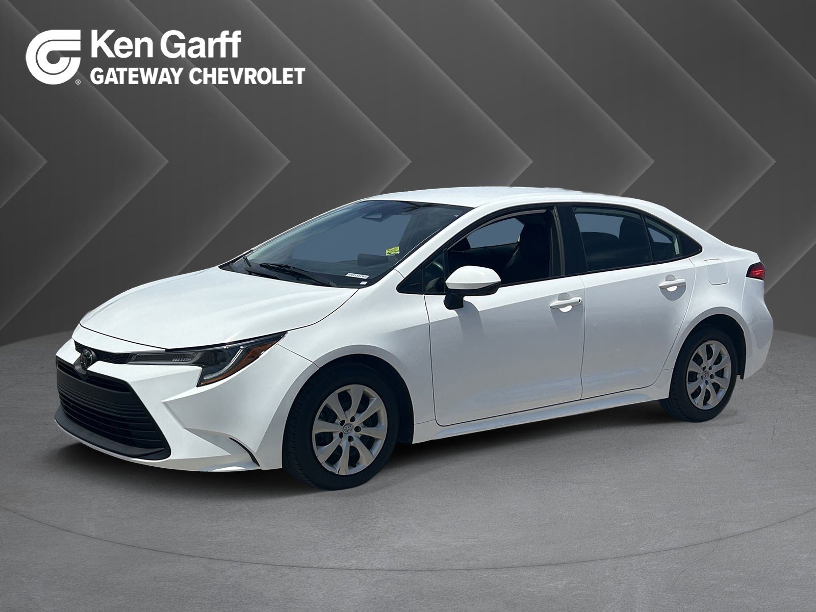 Used 2023 Toyota Corolla LE FWD image 1