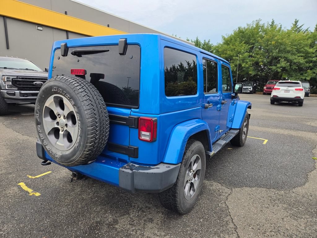 Used 2016 Jeep Wrangler Unlimited Sahara w/ Max Tow Package AWD/4WD image 6