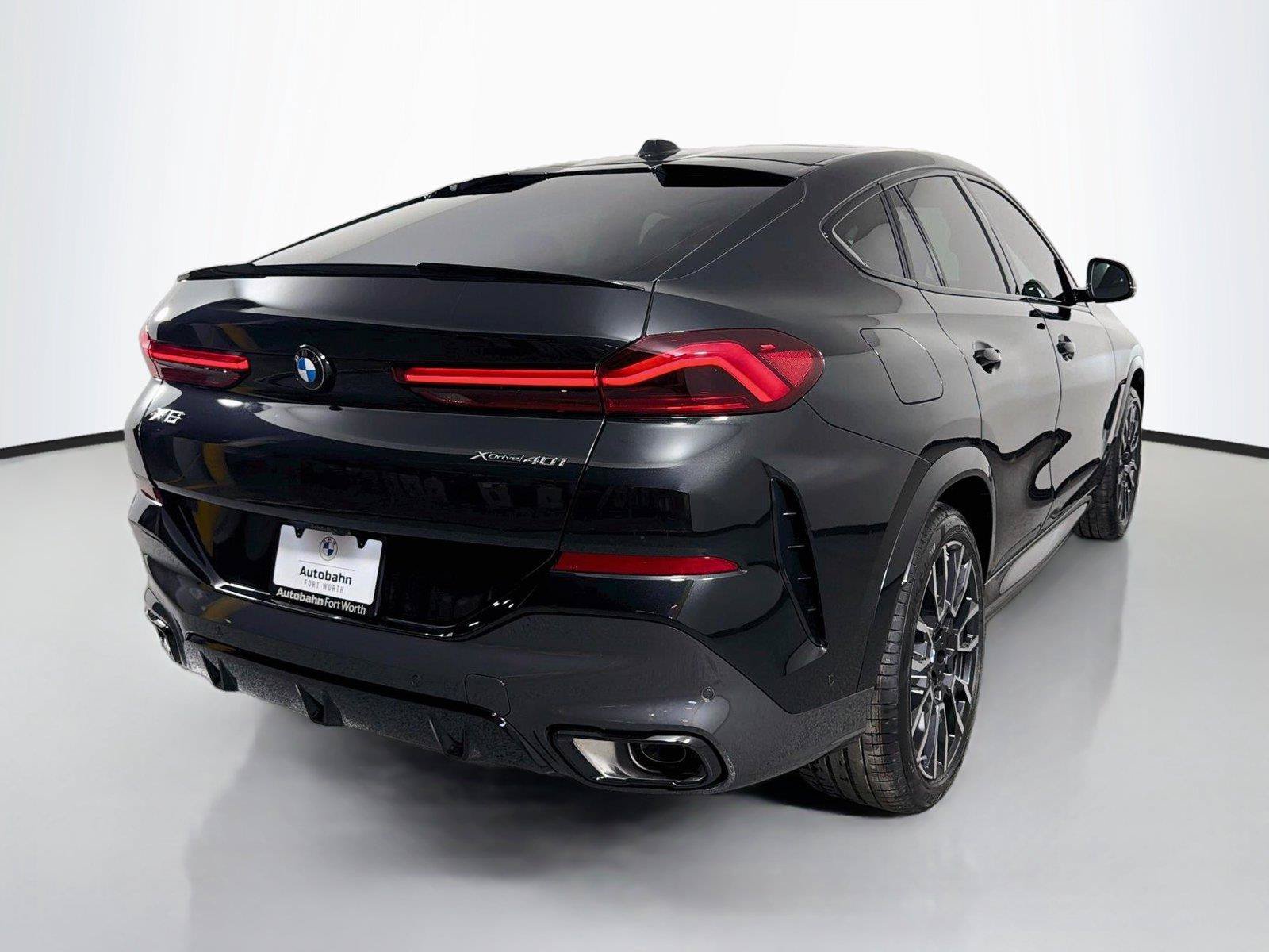 New 2027 BMW X6 xDrive40i w/ Climate Comfort Package AWD/4WD image 5