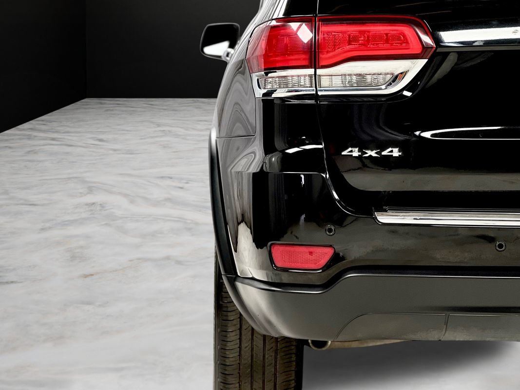 Used 2021 Jeep Grand Cherokee Limited AWD/4WD image 12