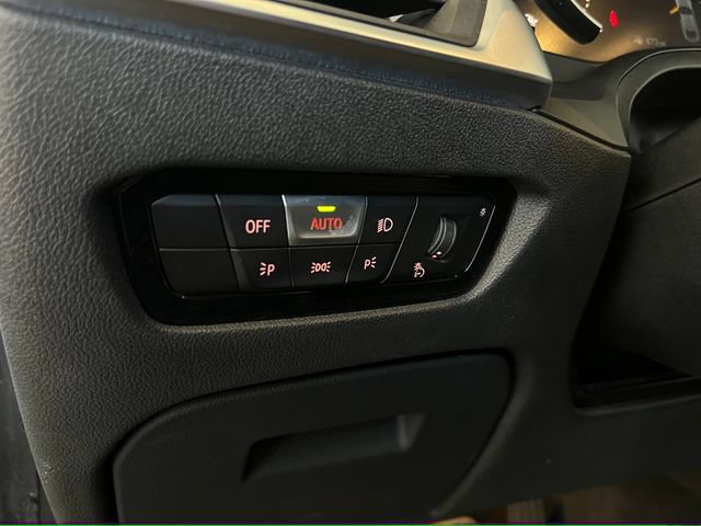 Used 2019 BMW 330i Sedan RWD image 28