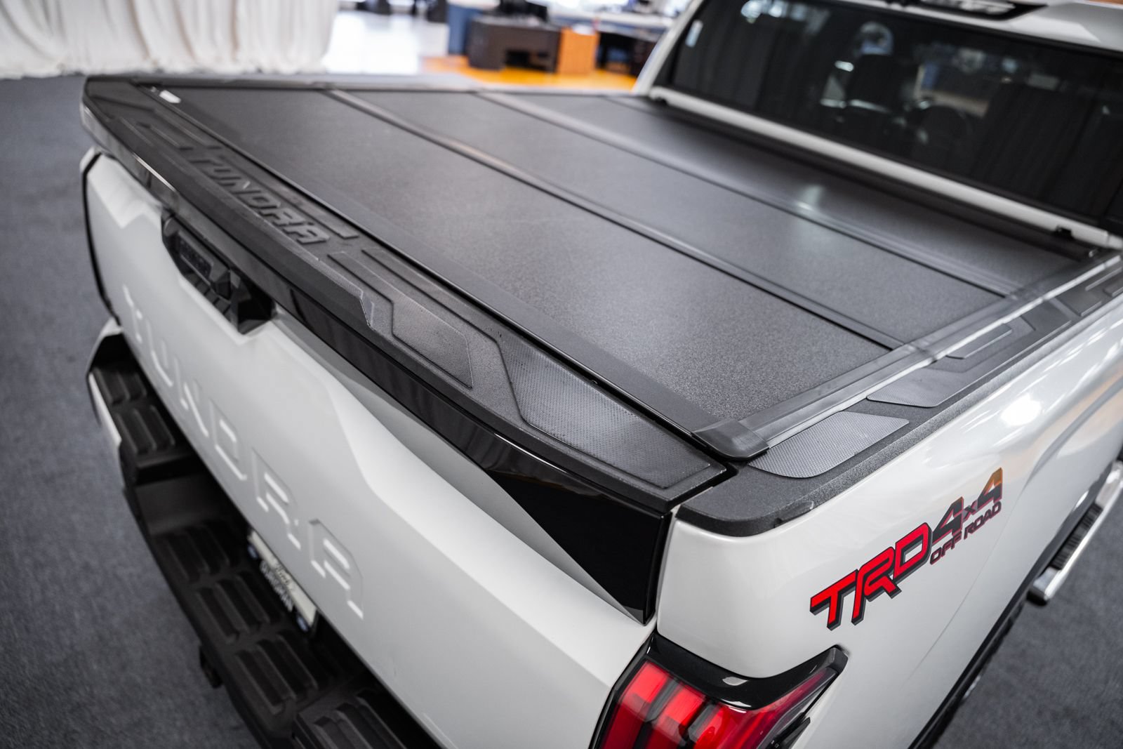 Used 2024 Toyota Tundra Platinum AWD/4WD image 11