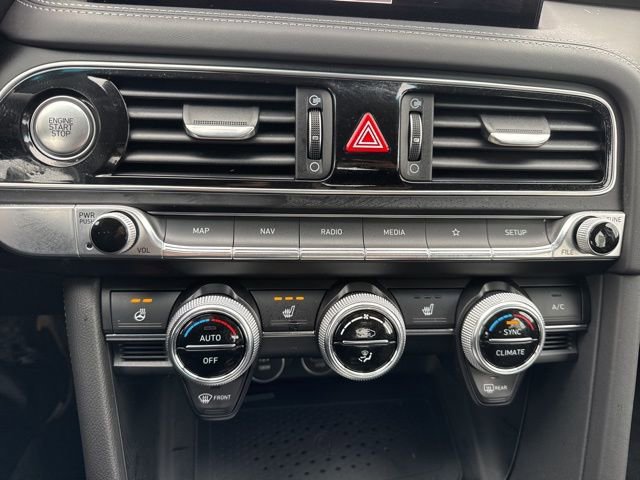 Used 2022 Genesis G70 2.0T w/ Prestige Package image 19