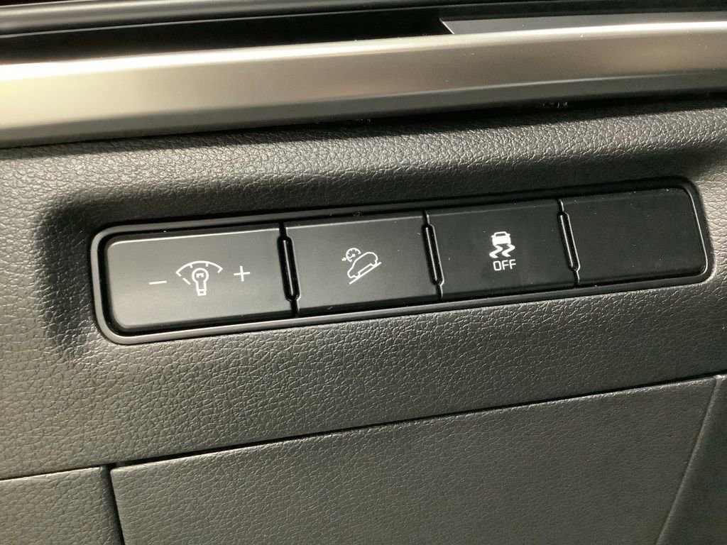 Certified 2023 Kia Telluride S w/ S Sunroof Package image 26