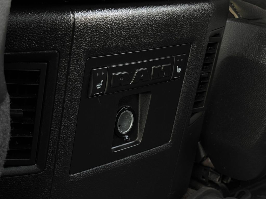 Used 2017 RAM 2500 Limited AWD/4WD image 38