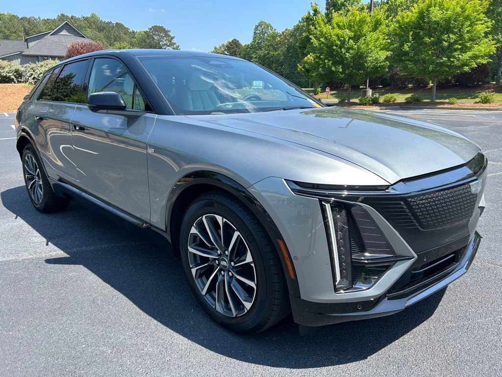 Used 2025 Cadillac Lyriq Sport RWD image 19