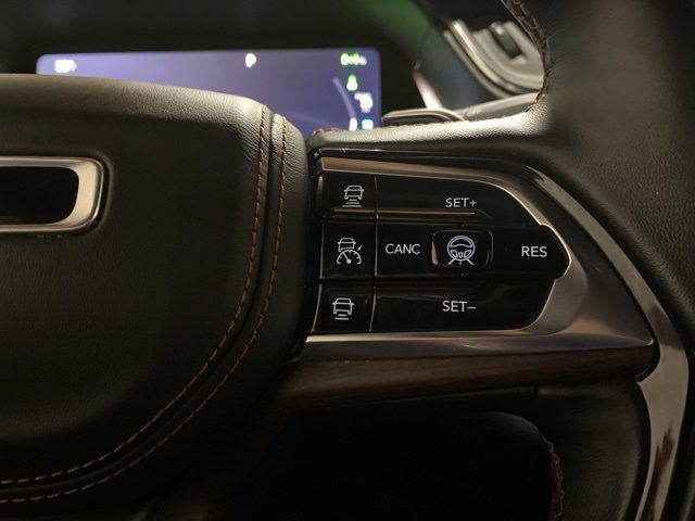 Used 2022 Jeep Grand Cherokee Summit image 39