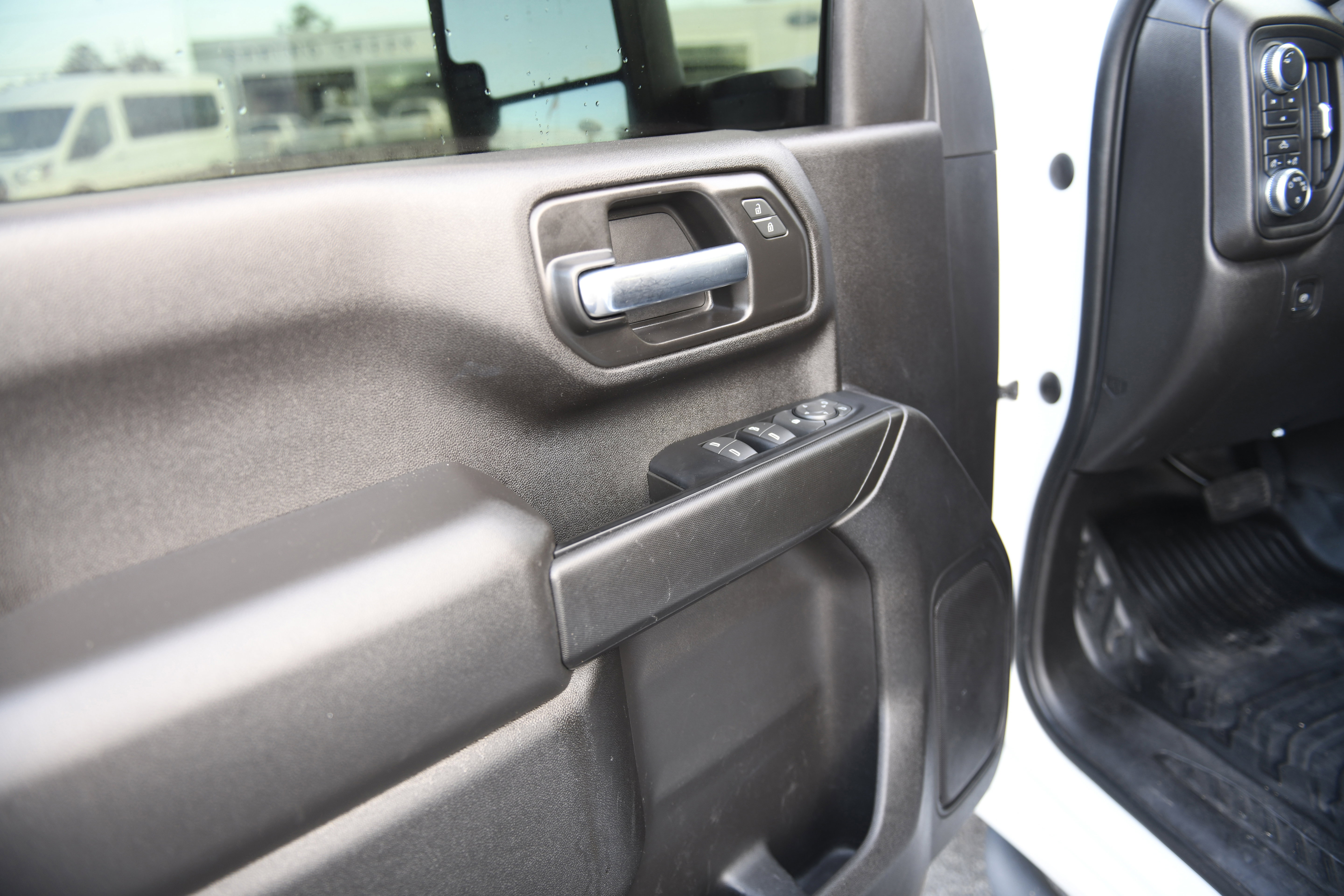 Used 2022 GMC Sierra 2500 Pro w/ Convenience Package image 25