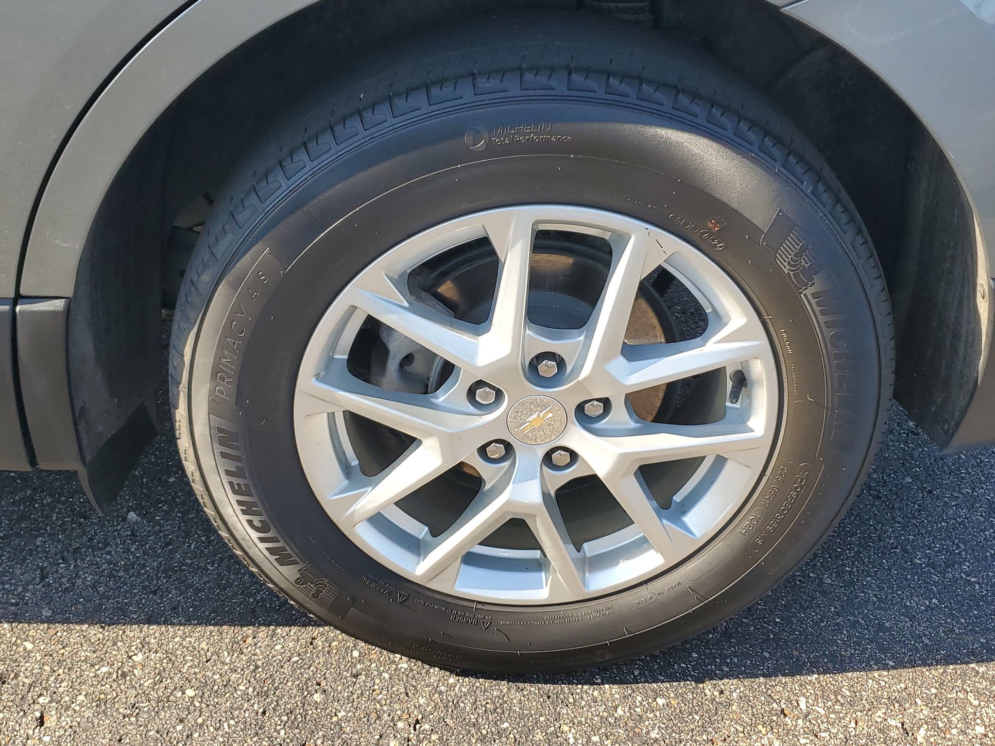 Used 2024 Chevrolet Equinox LT FWD image 6