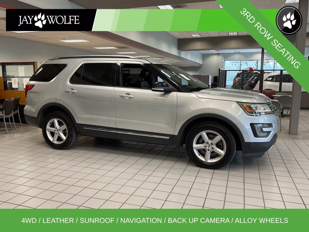 Used 2017 Ford Explorer XLT w/ Equipment Group 202A