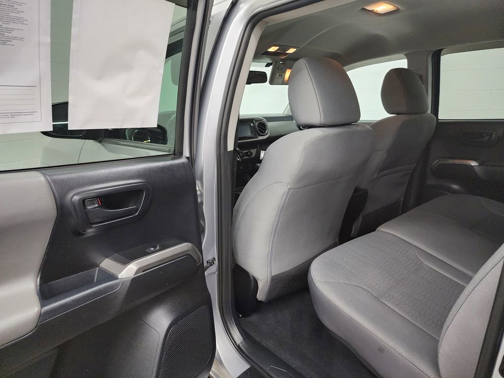 Used 2017 Toyota Tacoma SR5 w/ Tow Package AWD/4WD image 22