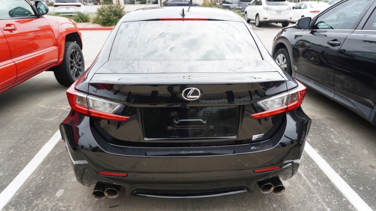 Used 2015 Lexus RC F w/ Premium Package RWD image 8