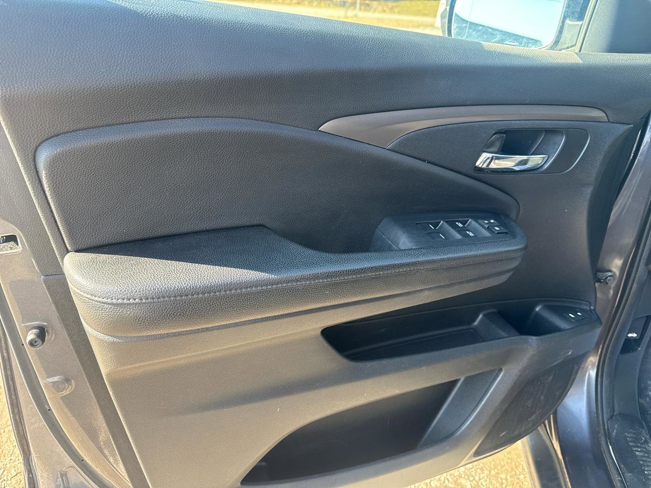 Used 2016 Honda Pilot EX-L image 7