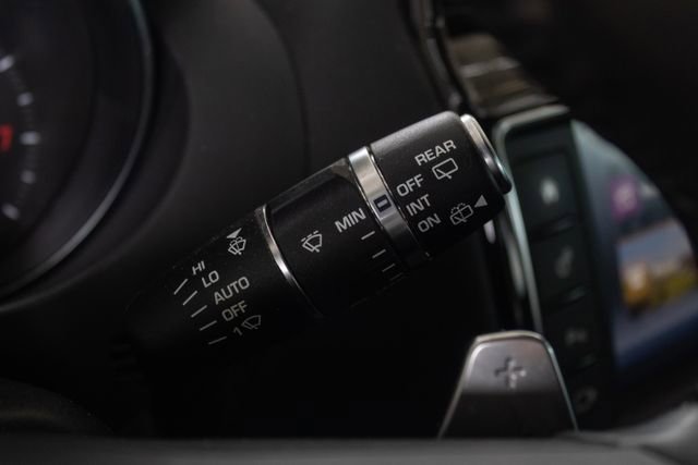 Used 2018 Jaguar F-PACE S image 13