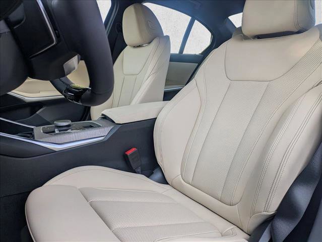 Used 2026 BMW 330i Sedan w/ Convenience Package RWD image 4