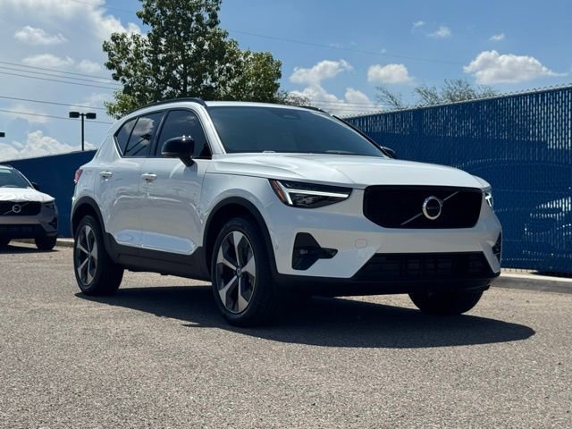 New 2026 Volvo XC40 B5 Plus w/ Protection Package Premier AWD/4WD image 1
