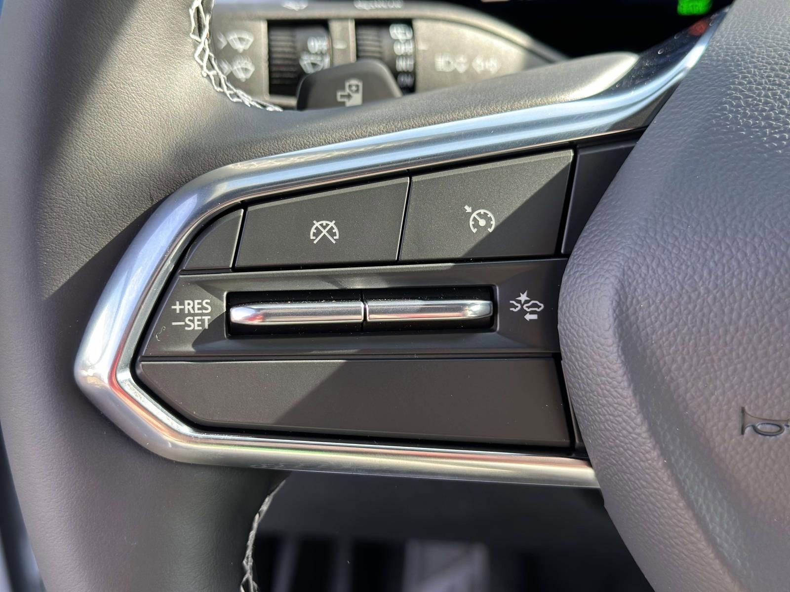 New 2026 Chevrolet Equinox EV LT w/ Convenience Package II image 14