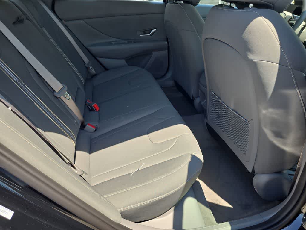 New 2026 Hyundai Elantra SEL Sport Premium FWD image 22