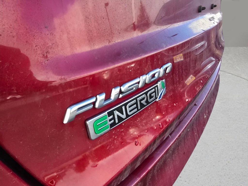 Used 2019 Ford Fusion Energi Titanium image 10