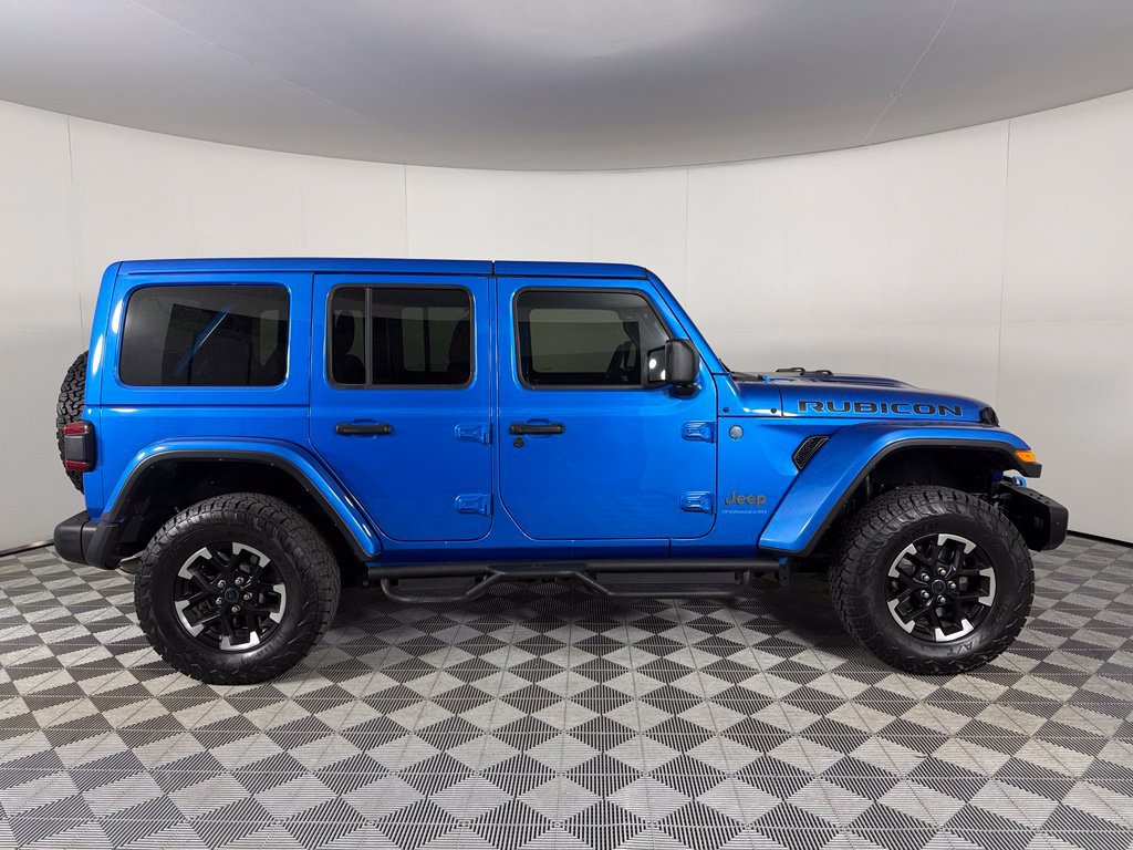 Used 2024 Jeep Wrangler Unlimited Rubicon 4xe AWD/4WD image 5