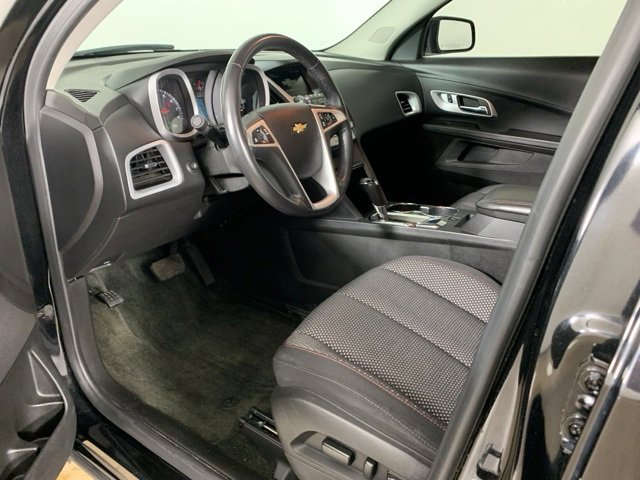 Used 2017 Chevrolet Equinox LT w/ Convenience Package image 28