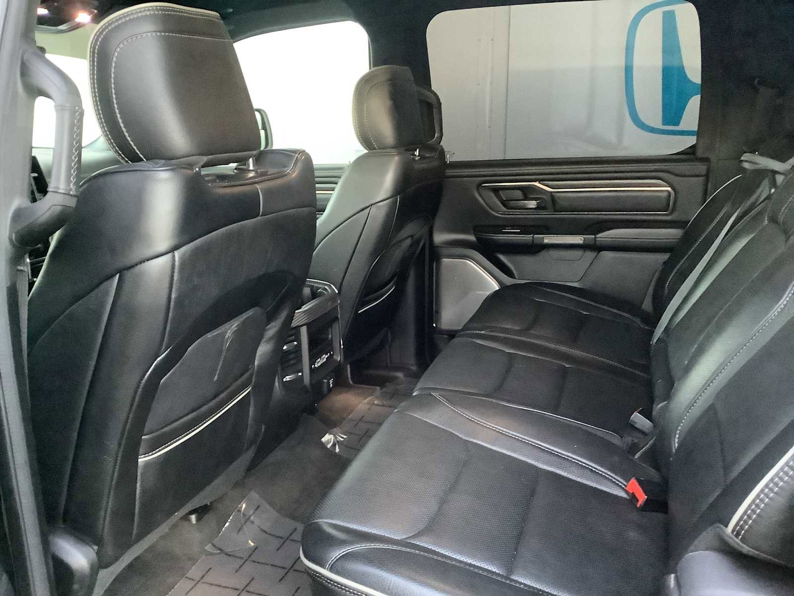 Used 2019 RAM 1500 Limited AWD/4WD image 12