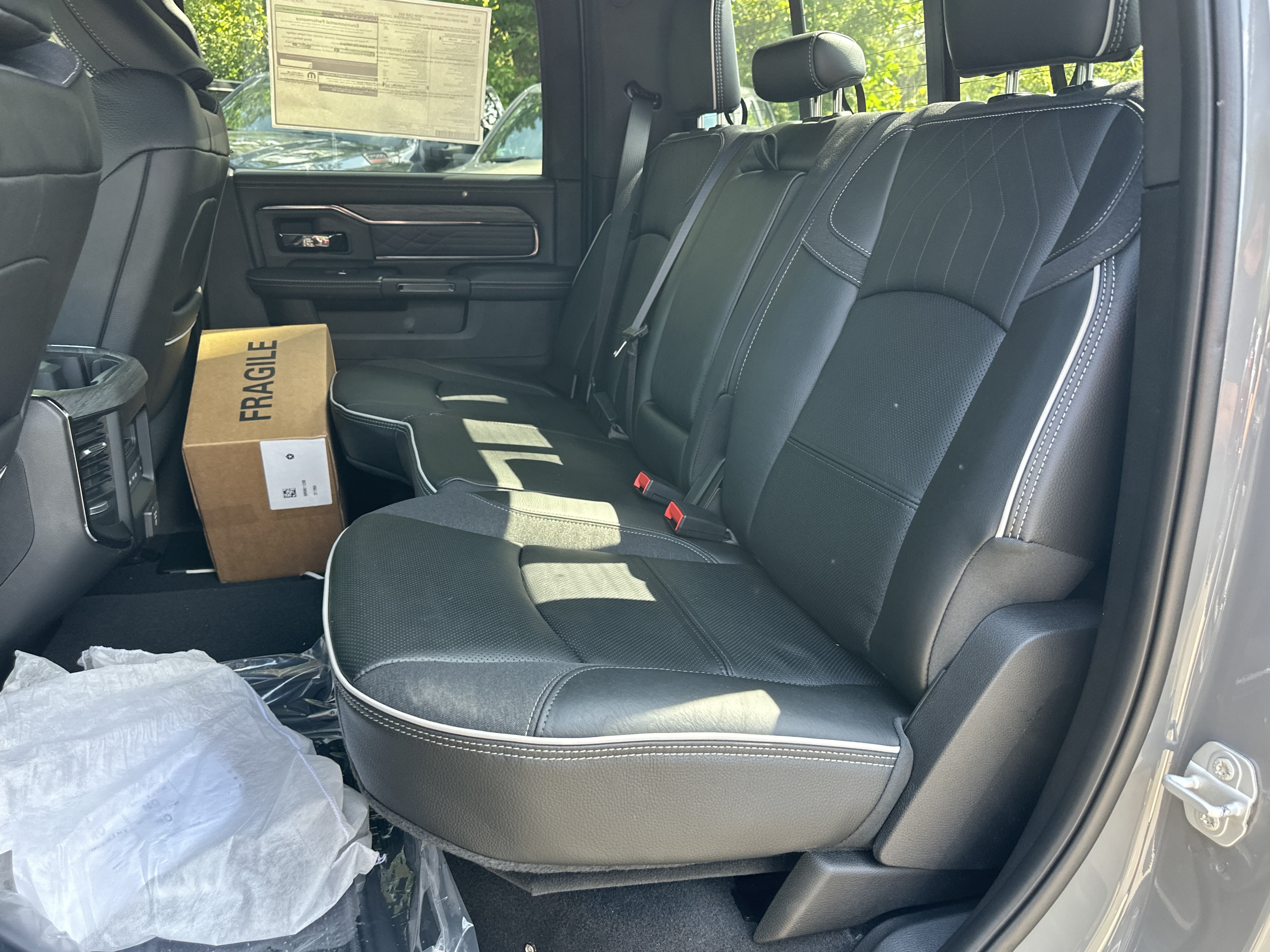 New 2027 RAM 2500 Limited AWD/4WD image 31
