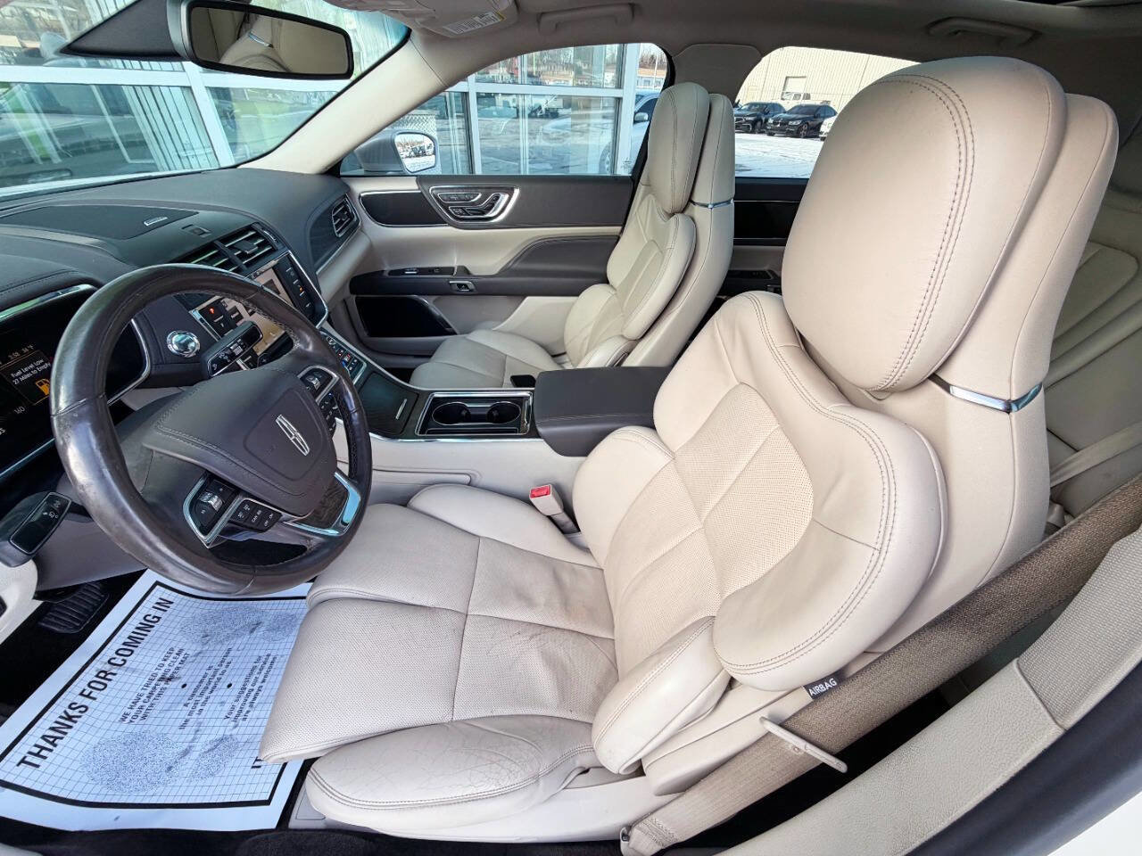 Used 2017 Lincoln Continental Reserve w/ Climate Package image 10