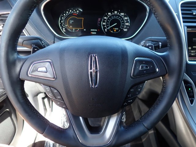 Used 2016 Lincoln MKX Reserve w/ Climate Package AWD/4WD image 16