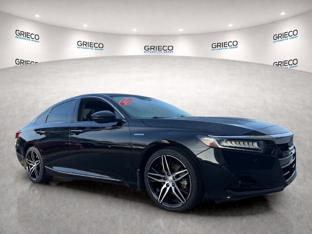 Used 2022 Honda Accord Touring image 1