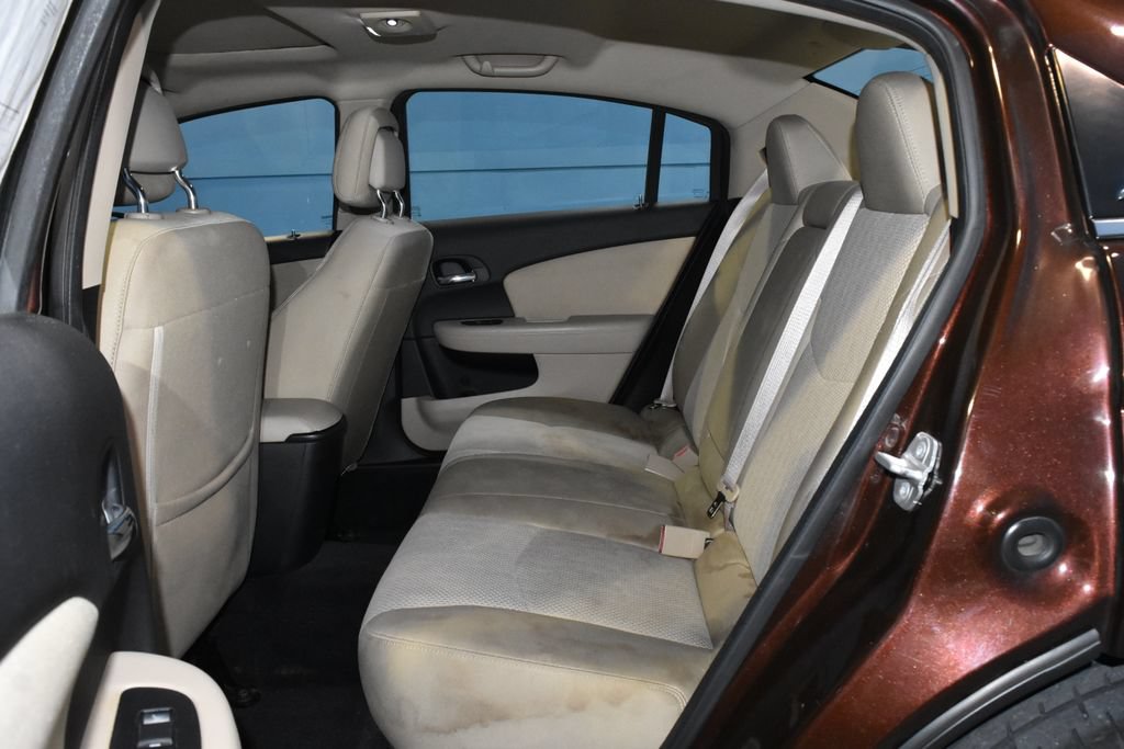 Used 2012 Chrysler 200 Touring FWD image 16