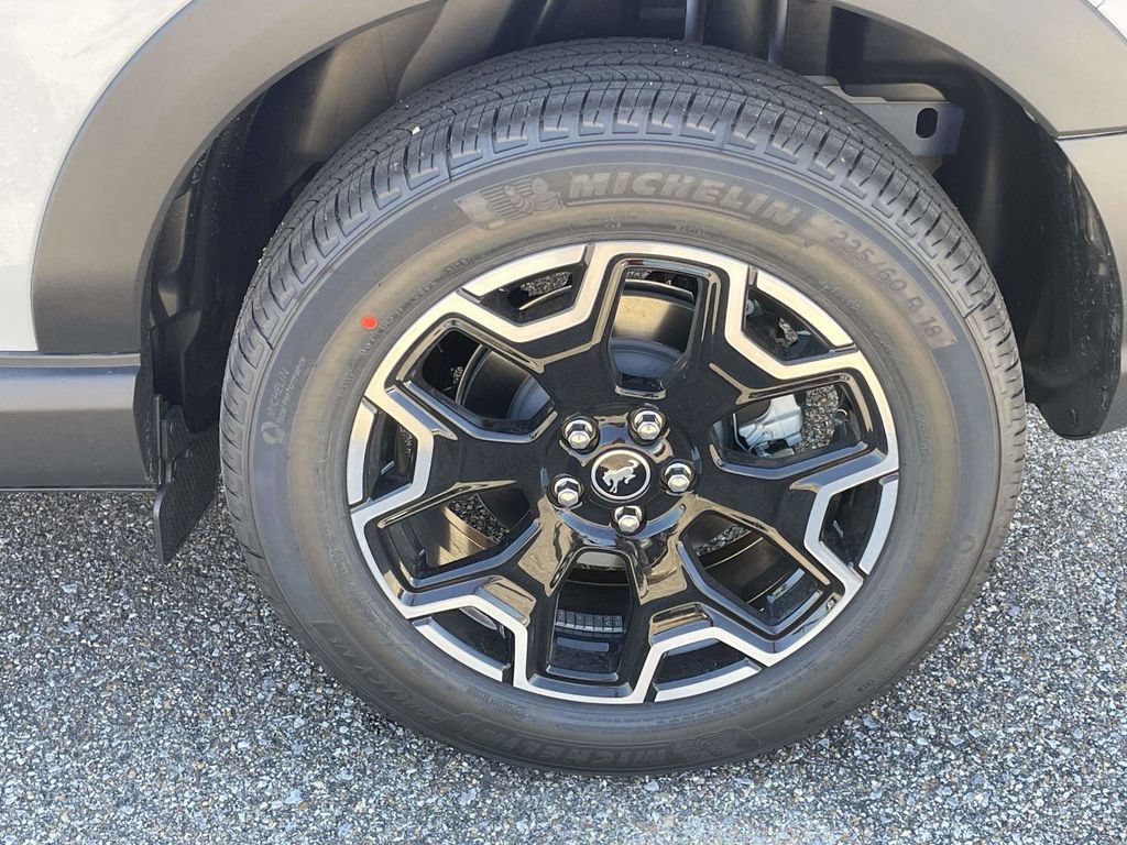 New 2026 Ford Bronco Sport Outer Banks AWD/4WD image 9
