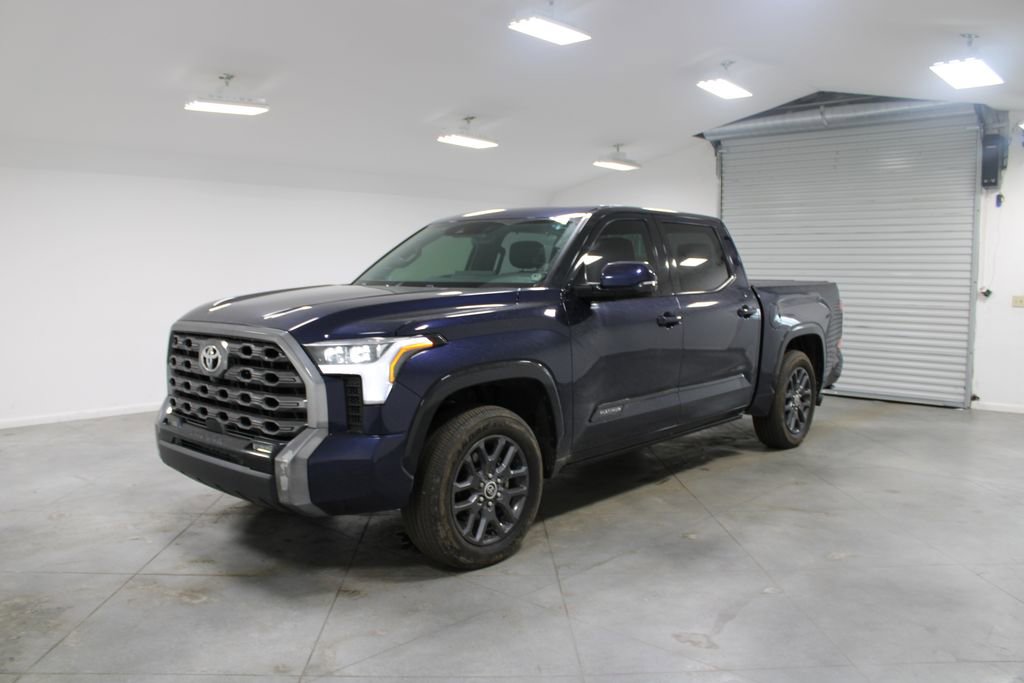 Used 2023 Toyota Tundra Platinum w/ Advanced Package image 4
