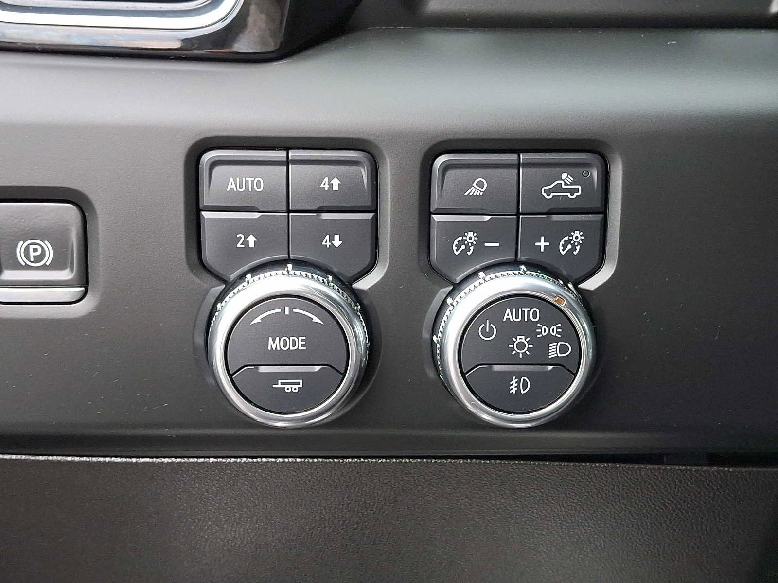 Certified 2024 GMC Sierra 3500 Denali w/ Denali Reserve Package image 26