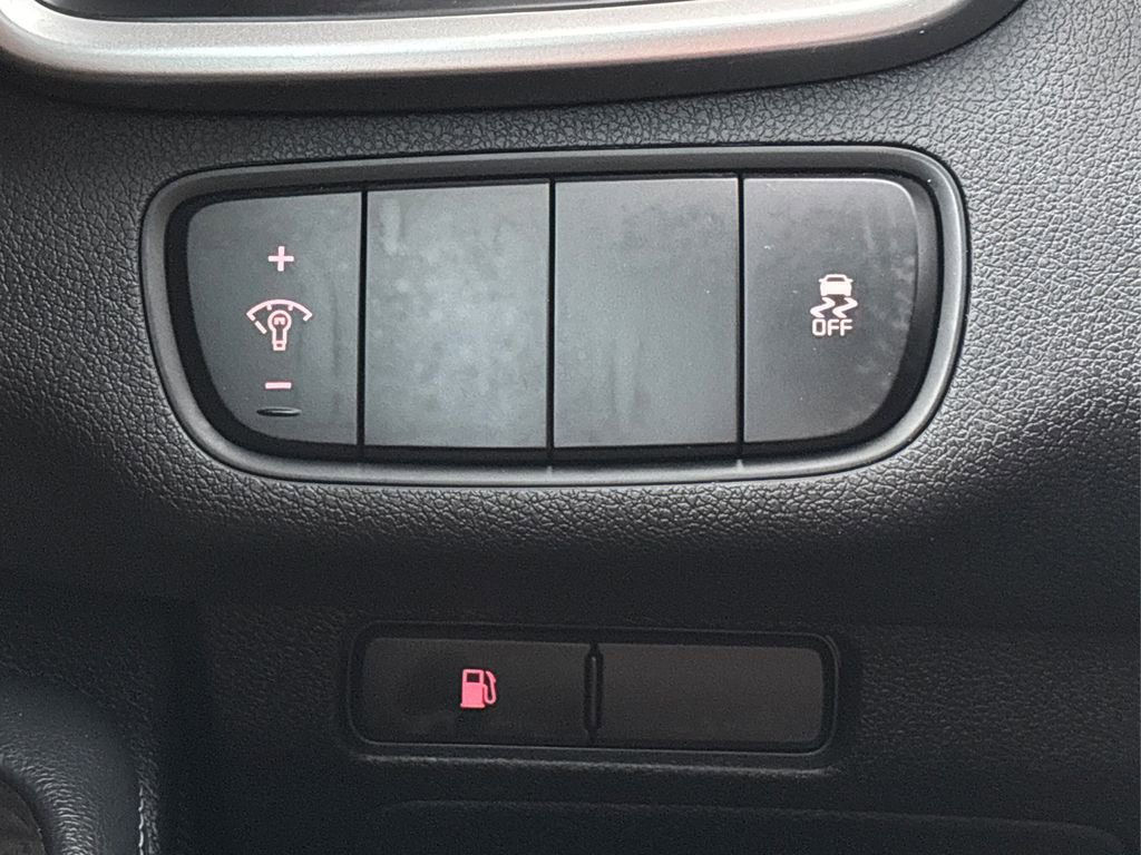 Used 2016 Kia Sorento LX image 33