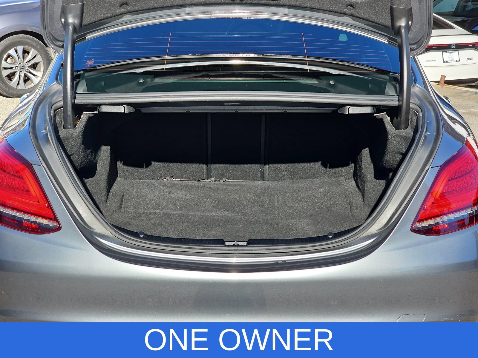 Used 2021 Mercedes-Benz C 300 4MATIC Sedan w/ Premium Package image 12