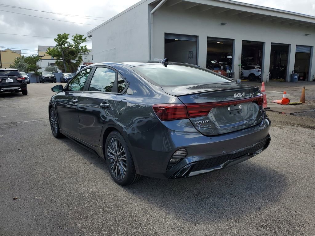 Used 2024 Kia Forte GT-Line w/ GT-Line Premium Package image 4