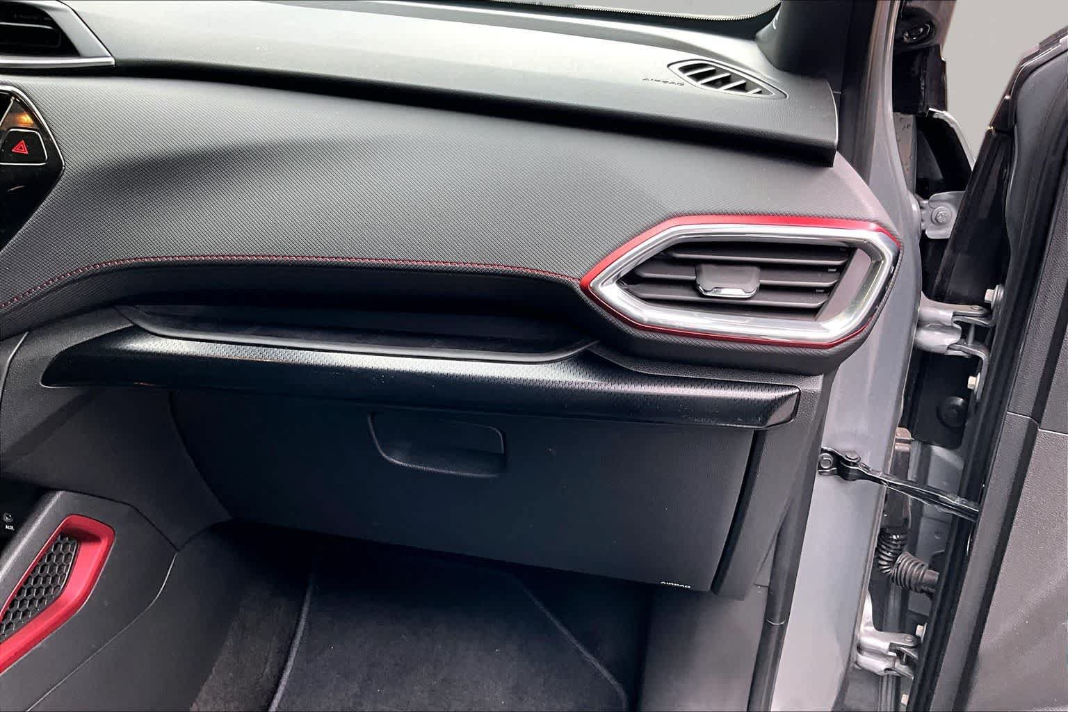 Used 2023 Chevrolet TrailBlazer RS w/ Convenience Package FWD image 19