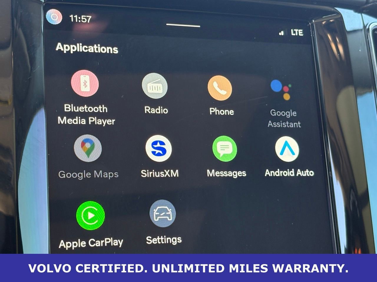 Certified 2024 Volvo XC60 B5 Ultimate image 27