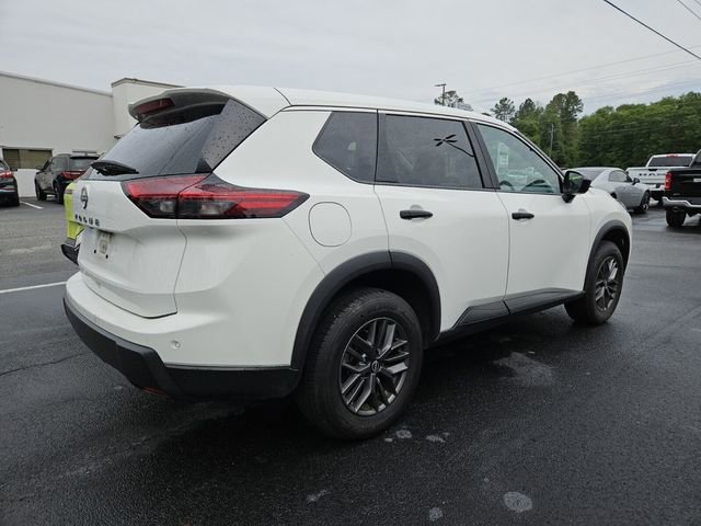 Used 2024 Nissan Rogue S FWD image 6