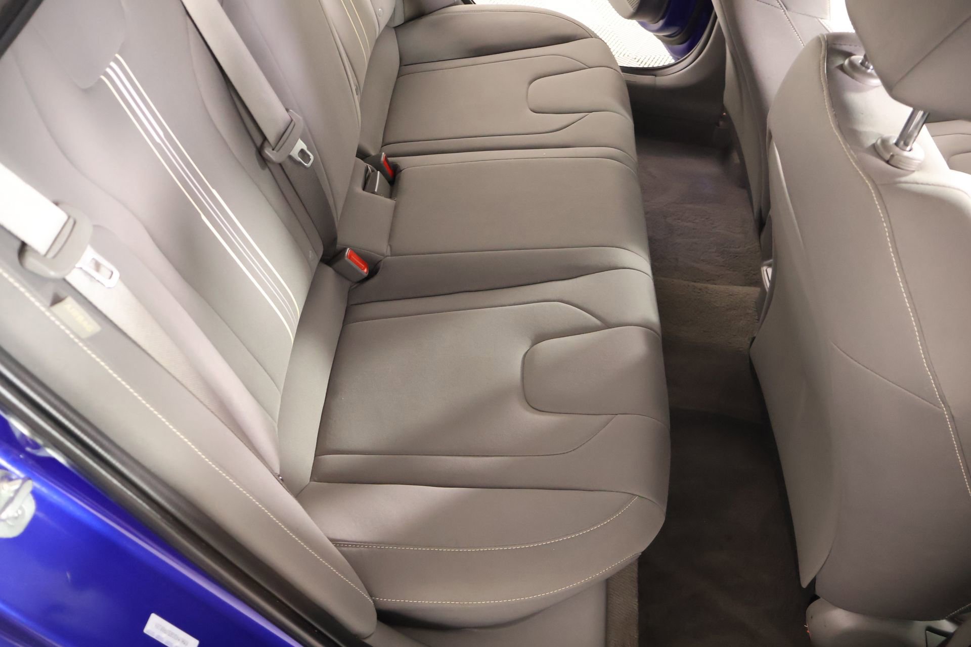 Used 2025 Hyundai Elantra Sport image 13