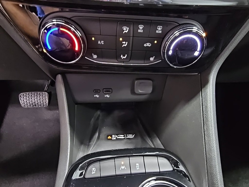 New 2026 Buick Encore GX Sport Touring image 16