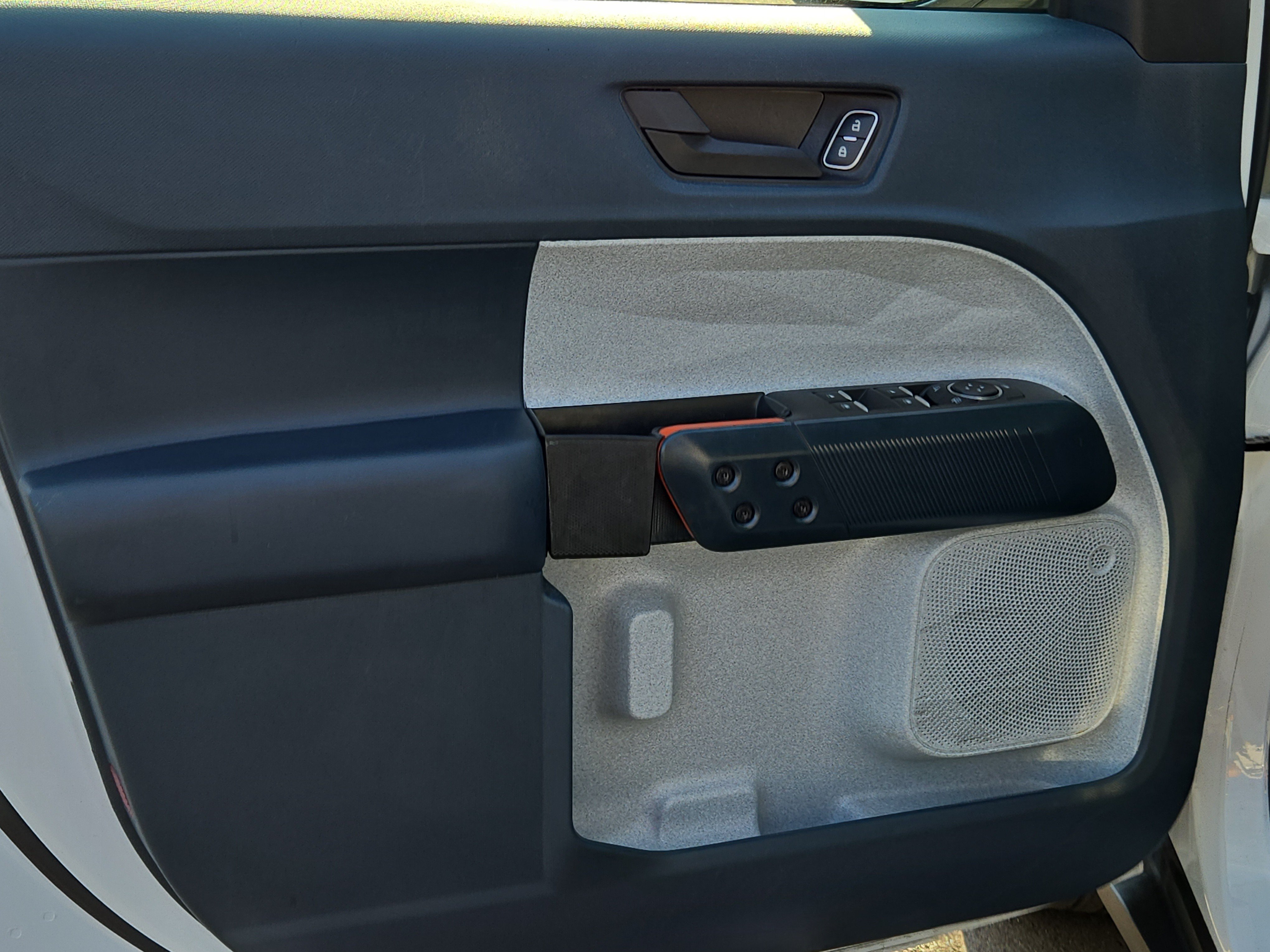 Used 2024 Ford Maverick XLT FWD image 14