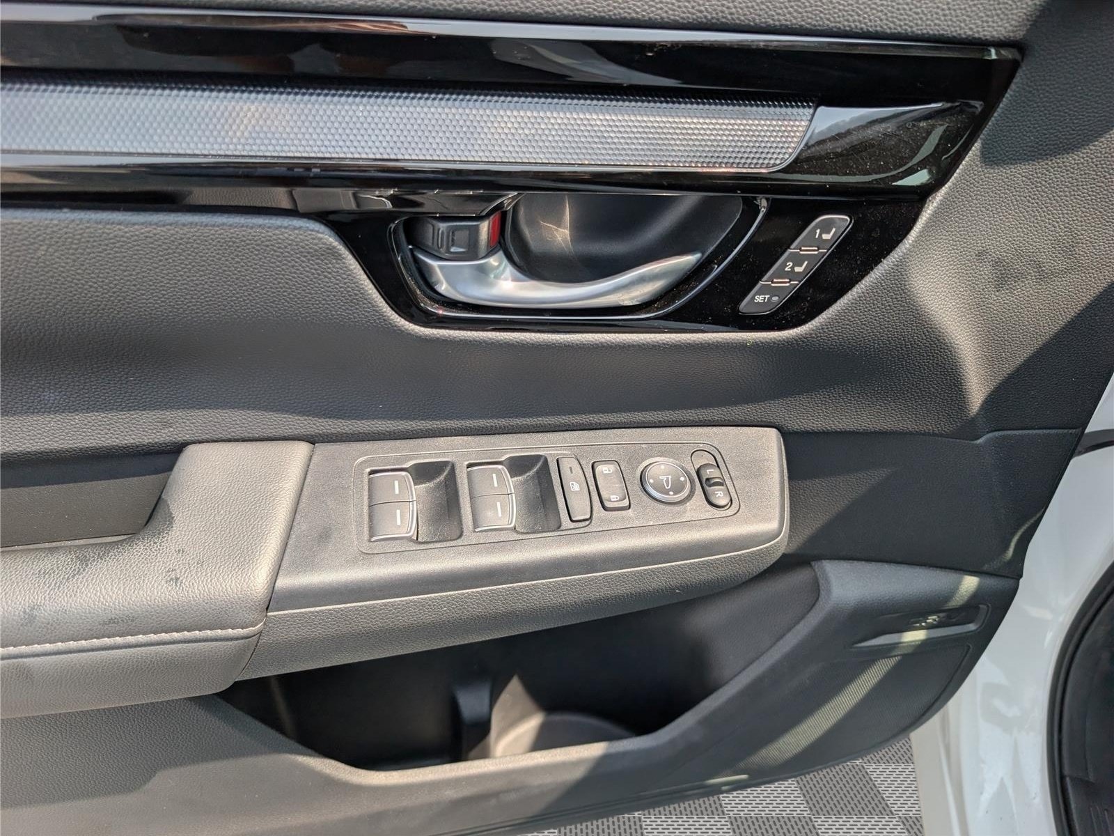 Used 2024 Honda CR-V EX-L image 19