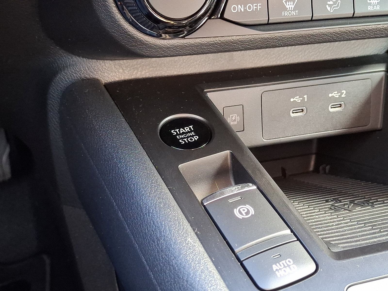 Certified 2026 Nissan Kicks SV w/ Cold Weather Package FWD image 24